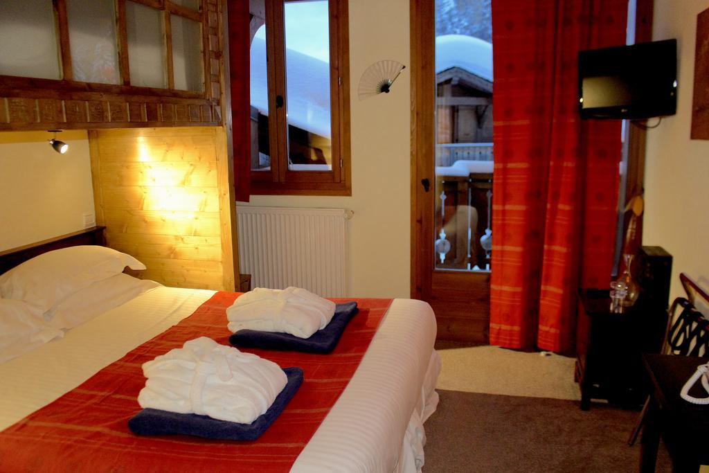 Hotel Et Chalet Au Coin Du Feu Chilly Powder Morzine Bagian luar foto