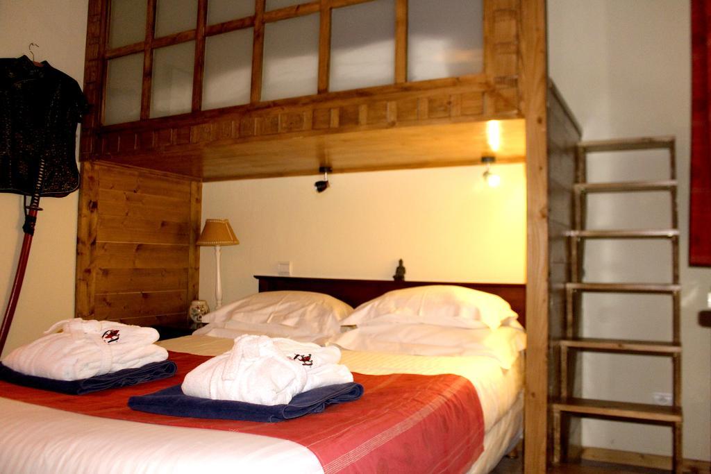 Hotel Et Chalet Au Coin Du Feu Chilly Powder Morzine Bagian luar foto
