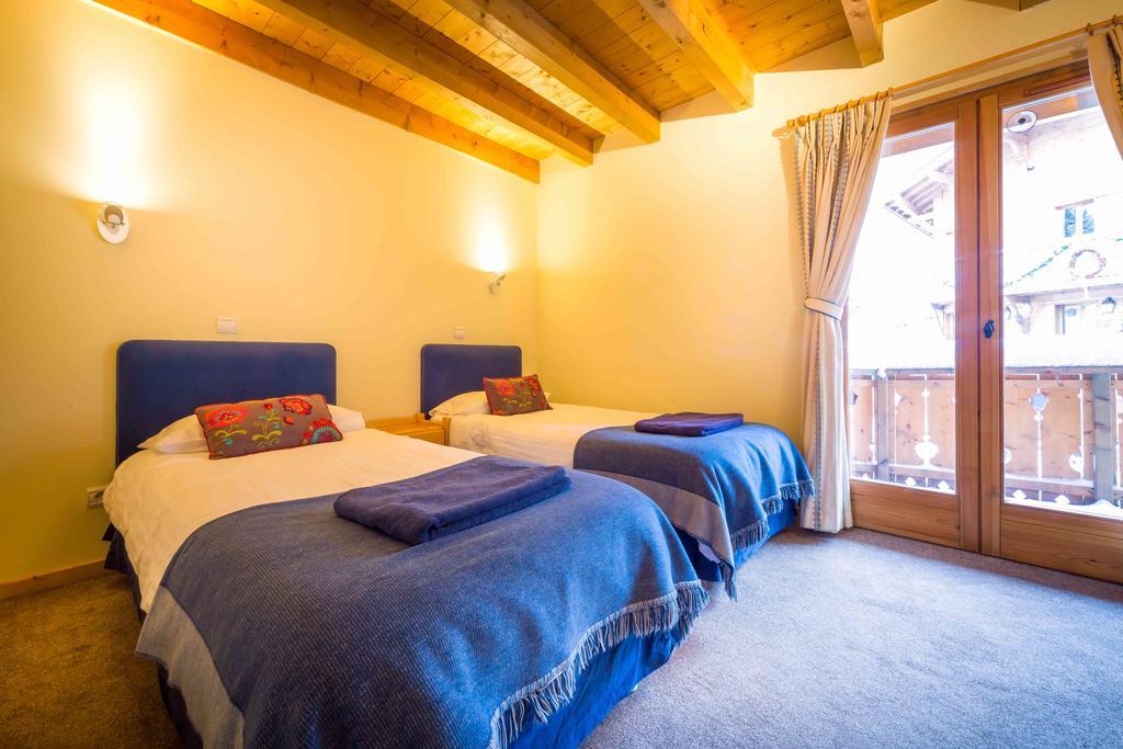 Hotel Et Chalet Au Coin Du Feu Chilly Powder Morzine Bagian luar foto