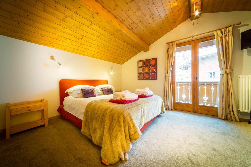 Hotel Et Chalet Au Coin Du Feu Chilly Powder Morzine Bagian luar foto